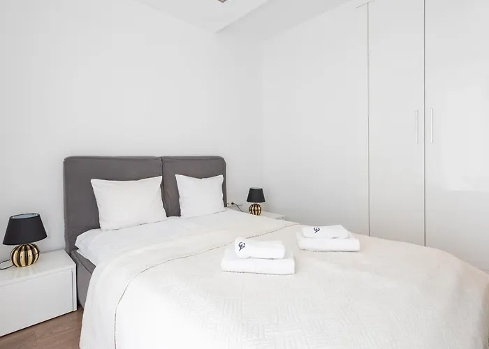 Urban - Great Location - Center - Wronia A Apartament *