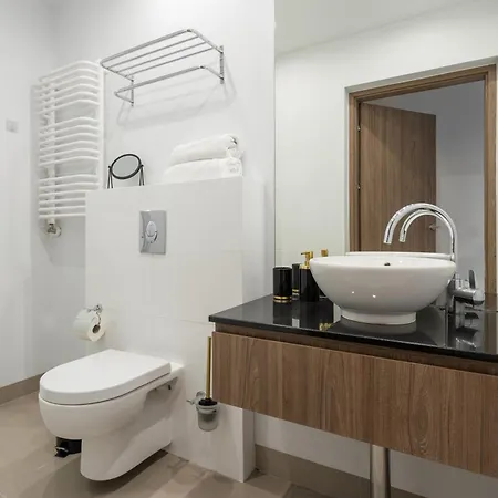 Urban - Great Location - Center - Wronia A Apartamento Varsovia